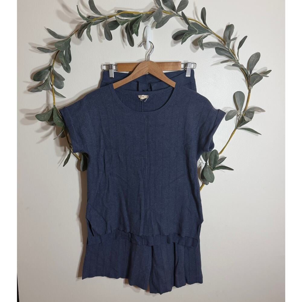 Hem & Thread Blue Sweater and Cropped Wide Leg Pant Set